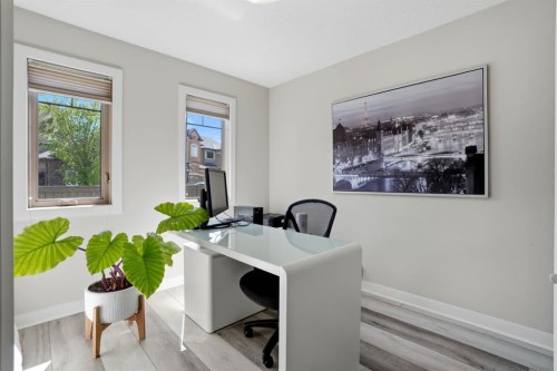 105 Cranridge Heights Se, Calgary, AB - Indoor