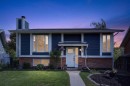 48 Shawcliffe Place, Calgary, AB  - Outdoor With Facade 