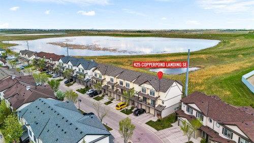 425 Copperpond Landing Se, Calgary, AB - Outdoor With View