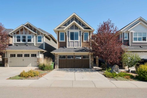 40 Sunrise Terrace  Cochrane, AB T4C 0V3