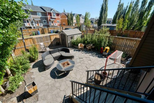 40 Sunrise Terrace, Cochrane, AB 