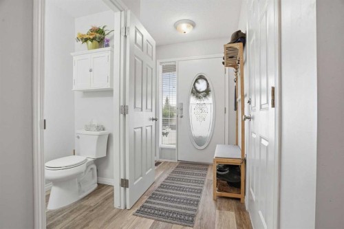 88 Chaparral Ridge Terrace Se, Calgary, AB - Indoor Photo Showing Bathroom