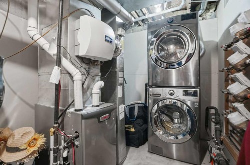 88 Chaparral Ridge Terrace Se, Calgary, AB - Indoor Photo Showing Laundry Room