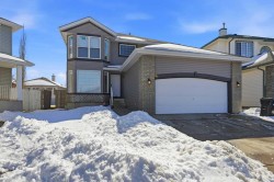 46 Panorama Hills Close NW Calgary, AB T3K 5J2