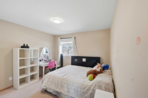 46 Panorama Hills Close Nw, Calgary, AB - Indoor Photo Showing Bedroom
