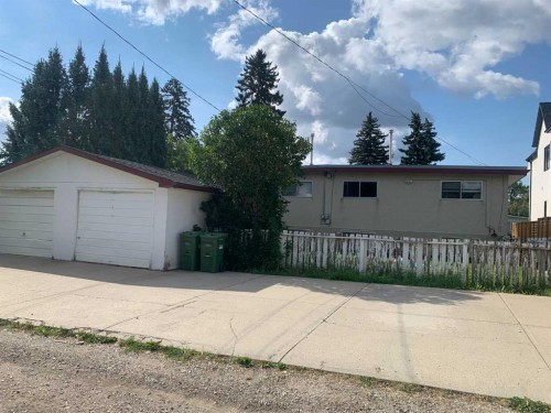 622 54 Avenue Sw, Calgary, AB - Outdoor