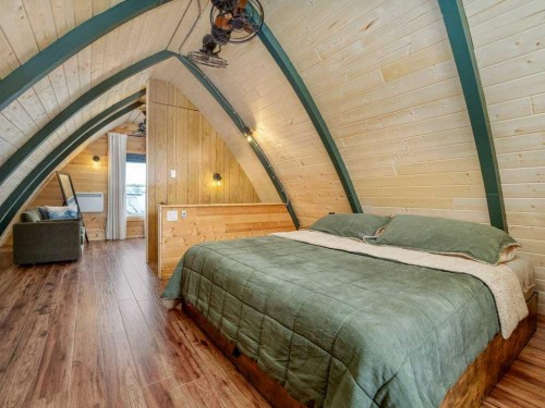 35 Mount Vista Drive, Hill Spring, AB 