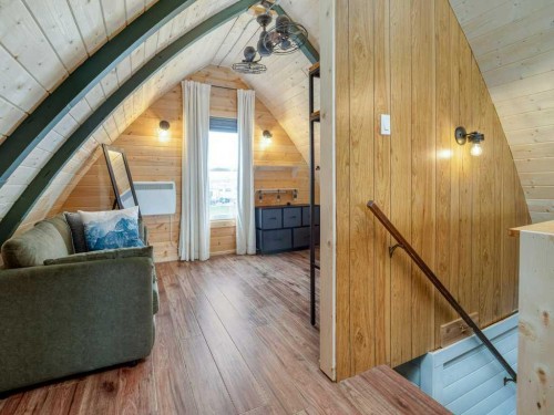 35 Mount Vista Drive, Hill Spring, AB 