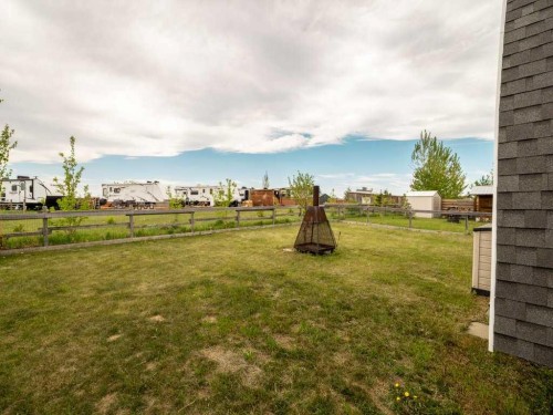 35 Mount Vista Drive, Hill Spring, AB 
