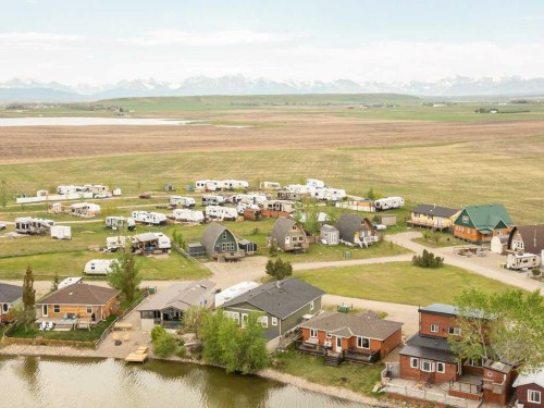 35 Mount Vista Drive, Hill Spring, AB 