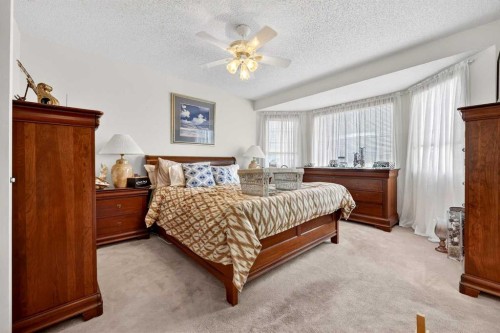 192 Arbour Wood Close Nw, Calgary, AB - Indoor Photo Showing Bedroom