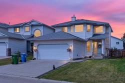 192 Arbour Wood Close NW Calgary, AB T3G 4C3