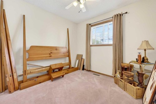 192 Arbour Wood Close Nw, Calgary, AB - Indoor Photo Showing Other Room