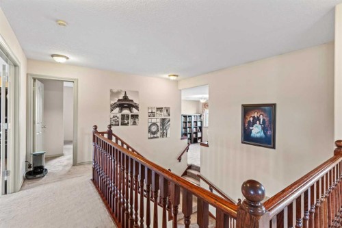 325 Discovery Ridge Way Sw, Calgary, AB 