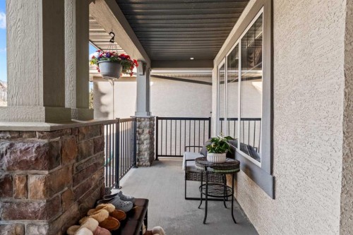 325 Discovery Ridge Way Sw, Calgary, AB 