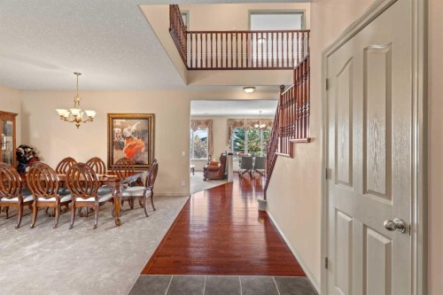 325 Discovery Ridge Way Sw, Calgary, AB 
