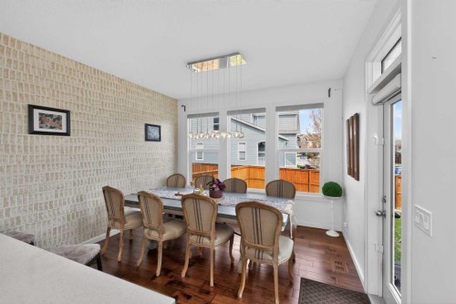 158 Masters Point Se, Calgary, AB - Indoor Photo Showing Dining Room