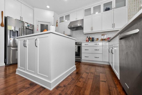 158 Masters Point Se, Calgary, AB - Indoor Photo Showing Kitchen