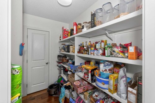 158 Masters Point Se, Calgary, AB - Indoor With Storage