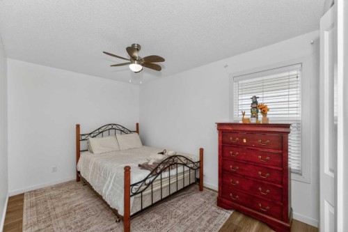 158 Masters Point Se, Calgary, AB - Indoor Photo Showing Bedroom