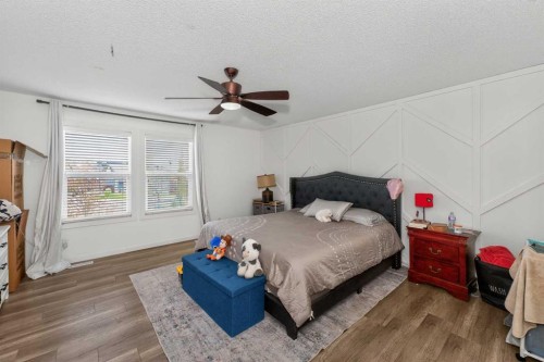 158 Masters Point Se, Calgary, AB - Indoor Photo Showing Bedroom