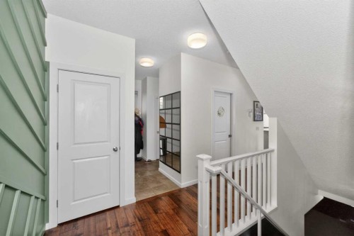 158 Masters Point Se, Calgary, AB - Indoor Photo Showing Other Room