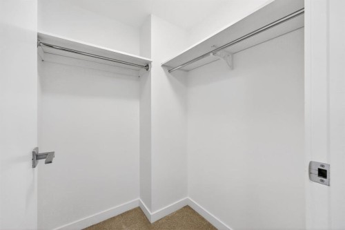47 Waterfront Mews Sw, Calgary, AB - Indoor