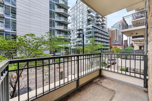 47 Waterfront Mews Sw, Calgary, AB - Outdoor With Balcony With Exterior