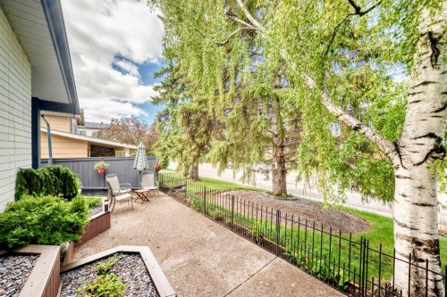 10412 Willowcrest Road Se, Calgary, AB - Outdoor