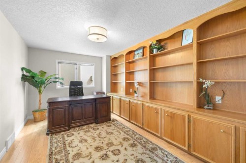 2740 Signal Ridge View Sw, Calgary, AB - Indoor Photo Showing Office