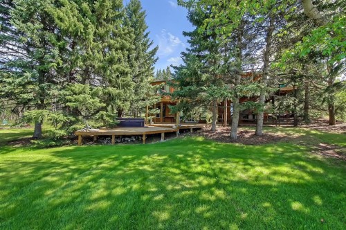 75 Anatapi Lane Sw, Calgary, AB 