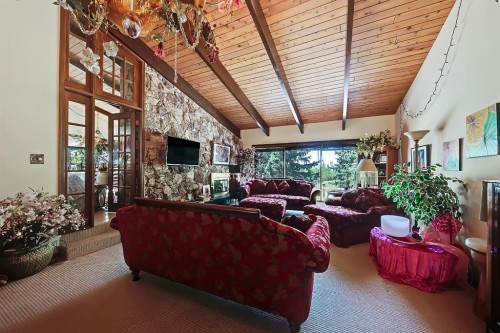 75 Anatapi Lane Sw, Calgary, AB 