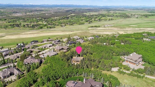 75 Anatapi Lane Sw, Calgary, AB 