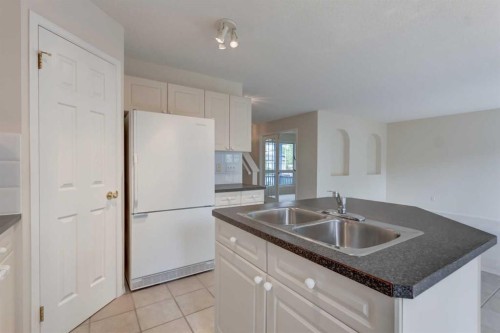 111 Sierra Nevada Way Sw, Calgary, AB 