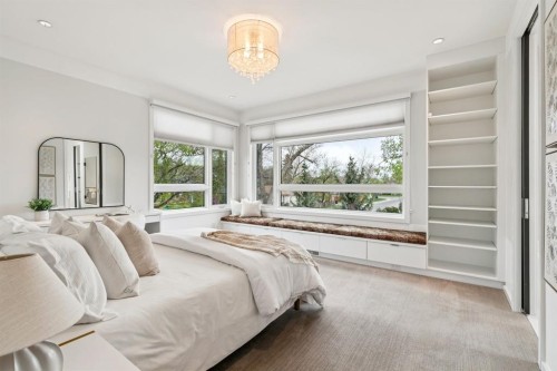 739 33A Street Nw, Calgary, AB - Indoor Photo Showing Bedroom