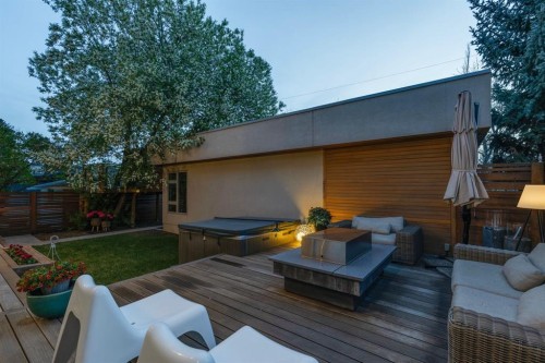739 33A Street Nw, Calgary, AB - Outdoor With Deck Patio Veranda With Exterior