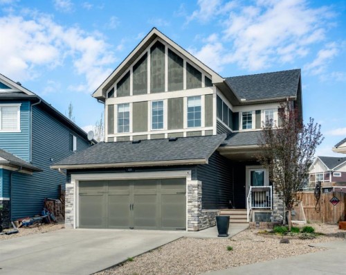 69 Kingsbridge Place SE Airdrie, AB T4A 0S4