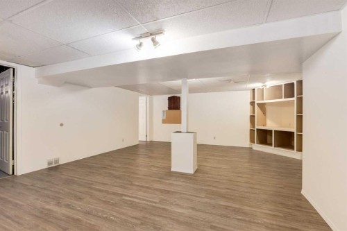 7203 5 Street Sw, Calgary, AB - Indoor