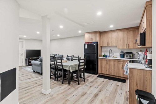 283 Belvedere Drive Se, Calgary, AB - Indoor Photo Showing Other Room