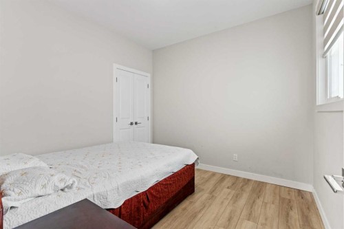 283 Belvedere Drive Se, Calgary, AB - Indoor Photo Showing Bedroom