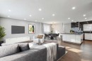 427 96 Avenue Se, Calgary, AB  - Indoor Photo Showing Living Room 