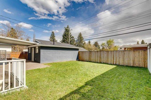 427 96 Avenue Se, Calgary, AB - Outdoor