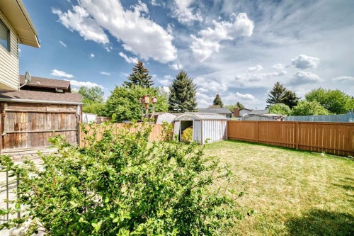 411 Abadan Place Ne, Calgary, AB - Outdoor
