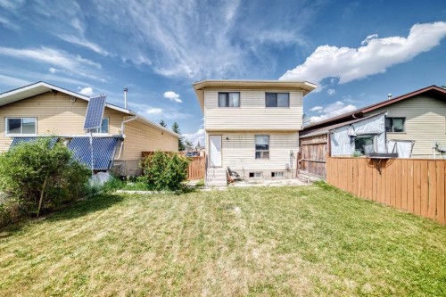 411 Abadan Place Ne, Calgary, AB - Outdoor