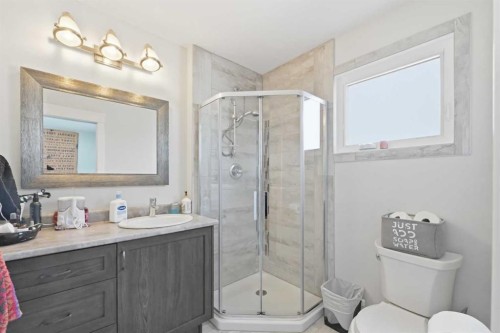 2406 26 Street, Nanton, AB - Indoor Photo Showing Bathroom