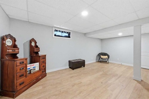 2406 26 Street, Nanton, AB - Indoor