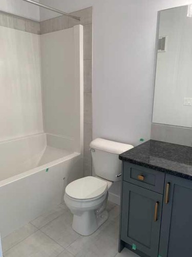 139 Ambleridge Street Nw, Calgary, AB - Indoor Photo Showing Bathroom