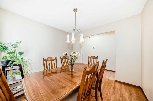 232 Macewan Ridge Close Nw, Calgary, AB - Indoor Photo Showing Dining Room
