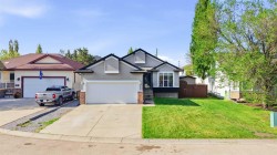 206 Highwood Village Place NWHigh River, AB T1V 1V9