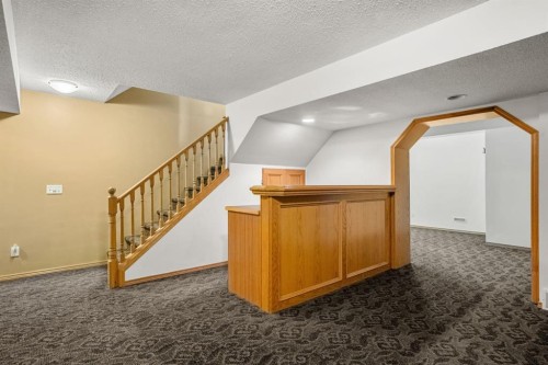 131 Lake Simcoe Court Se, Calgary, AB - Indoor Photo Showing Other Room